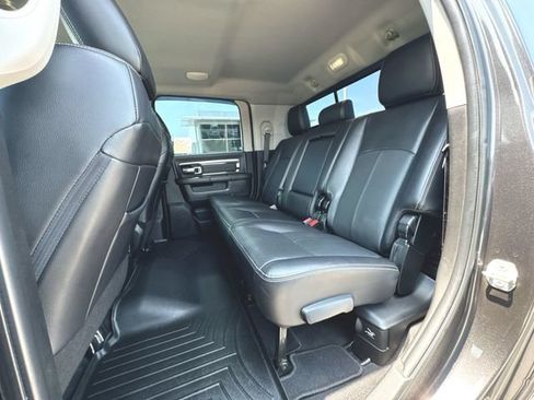 Used 2018 RAM 2500 Laramie w/ Sport Appearance Group AWD/4WD image 25