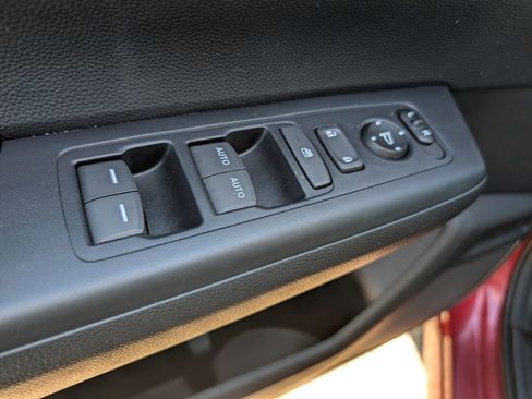 Certified 2025 Honda CR-V Sport image 9