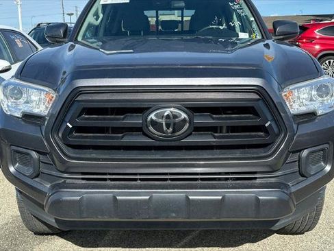 Certified 2022 Toyota Tacoma SR w/ SR Convenience Package image 9