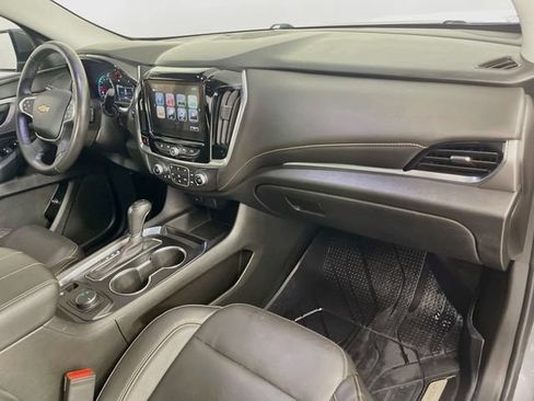 Used 2019 Chevrolet Traverse LT w/ LPO, Floor Liner Package FWD image 29