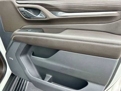 Used 2022 GMC Yukon Denali image 23