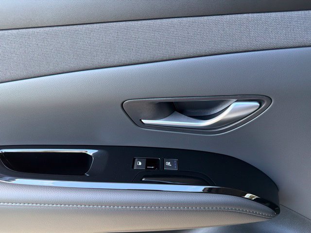 New 2026 Hyundai Tucson Limited AWD/4WD image 32