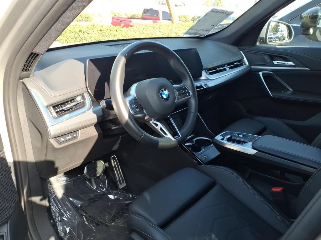 Used 2026 BMW X1 xDrive28i AWD/4WD image 21