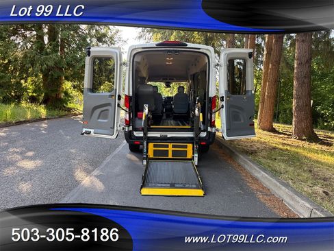 Used 2018 Ford Transit 150 XL image 14