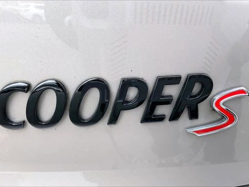 Used 2024 MINI Cooper S image 9