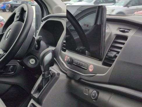 Used 2022 Ford Transit 350 XLT image 14