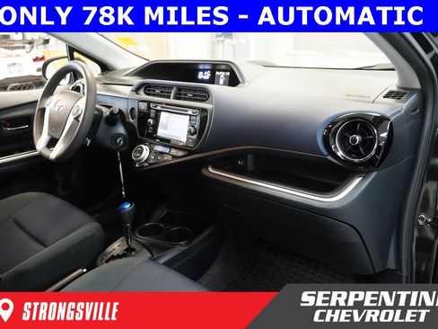 Used 2015 Toyota Prius C Two image 32