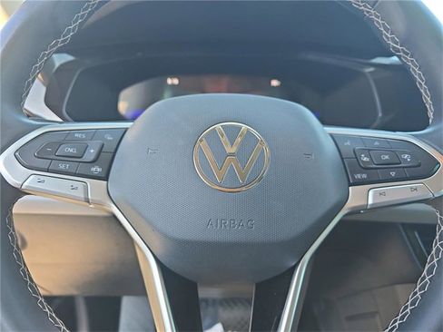 Used 2023 Volkswagen Taos S image 18