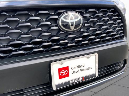 Used 2023 Toyota Corolla Cross LE FWD image 29