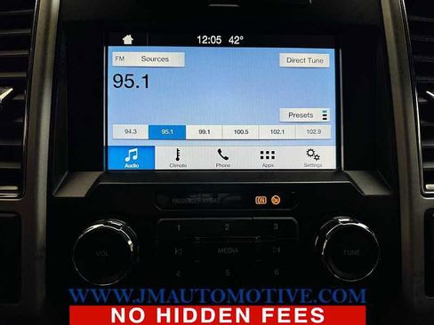 Used 2019 Ford F250 Lariat w/ Lariat Value Package image 21