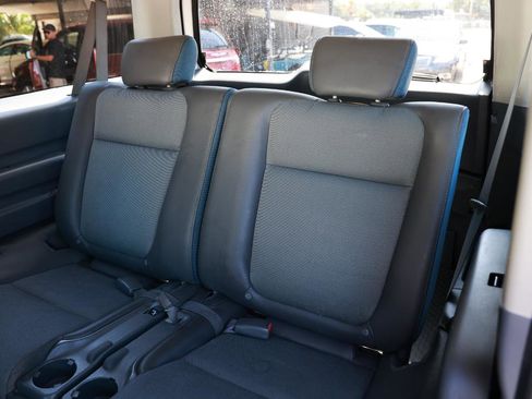 Used 2003 Honda Element EX image 8
