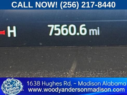 Used 2025 Ford Escape SE w/ PHEV Premium Package FWD image 15