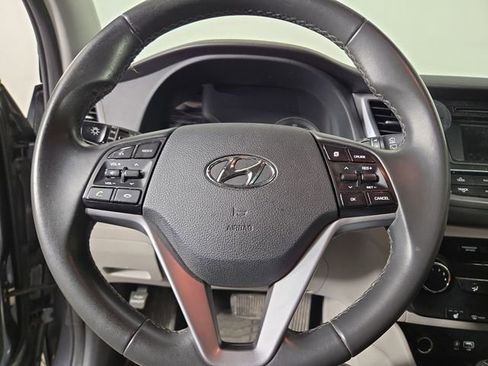 Used 2017 Hyundai Tucson Sport image 19