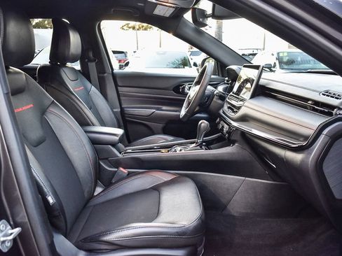 Used 2023 Jeep Compass Trailhawk image 16