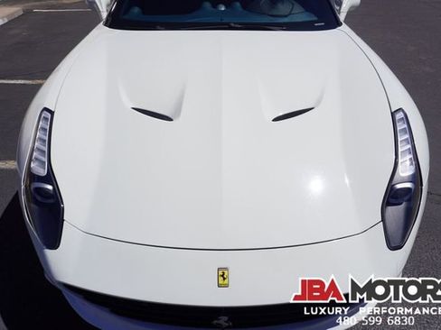 Used 2015 Ferrari California T image 38