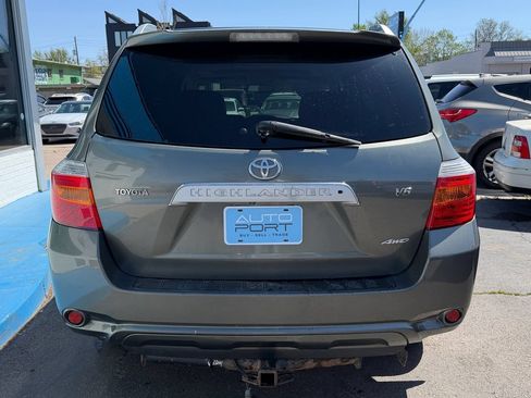 Used 2009 Toyota Highlander Limited AWD/4WD image 3