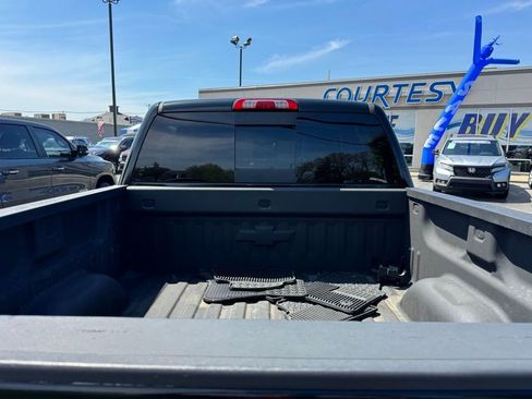 Used 2018 Chevrolet Silverado 1500 LTZ Z71 w/ LTZ Plus Package image 4