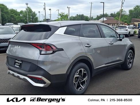 Certified 2023 Kia Sportage LX AWD/4WD image 5