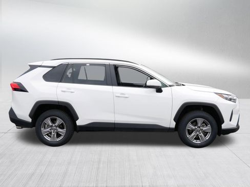 Certified 2025 Toyota RAV4 XLE AWD/4WD image 8