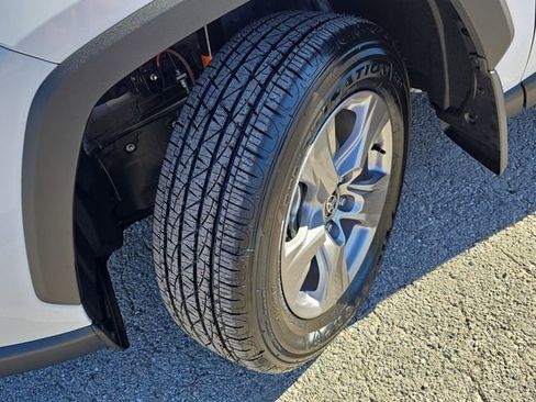 New 2025 Toyota RAV4 LE image 32