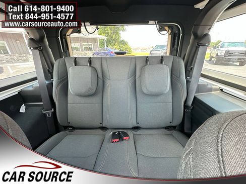 Used 2024 Jeep Wrangler Sport AWD/4WD image 15