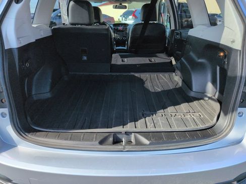 Used 2014 Subaru Forester 2.5i Touring AWD/4WD image 24