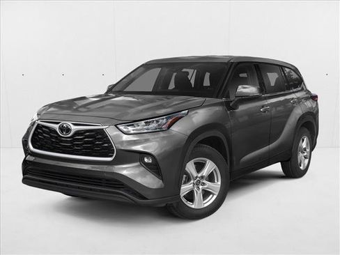 Used 2022 Toyota Highlander LE AWD/4WD image 1