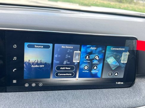 New 2027 Nissan Kicks SV FWD image 9