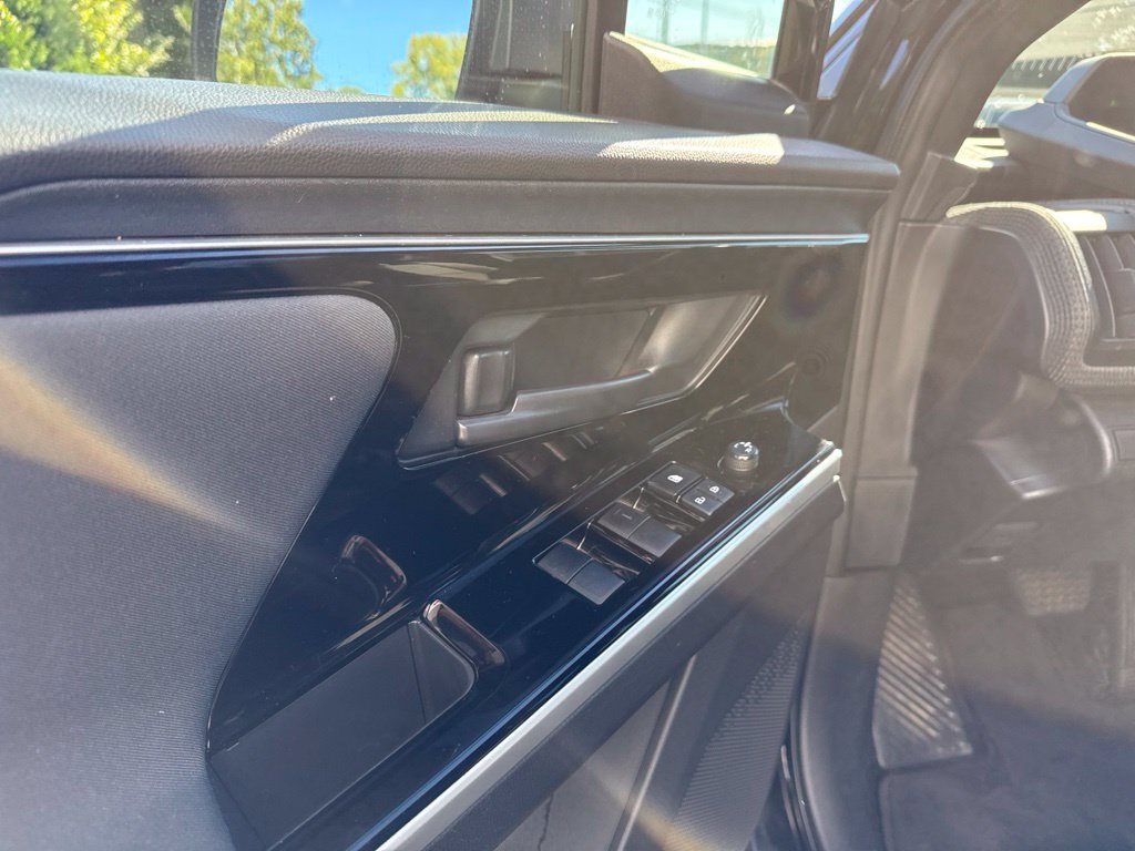 Certified 2023 Subaru Solterra AWD image 23