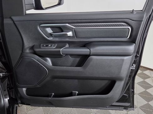 New 2026 RAM 1500 4x4 Crew Cab image 31