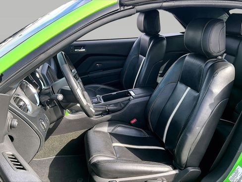 Used 2014 Ford Mustang GT Premium w/ Electronics Package image 20