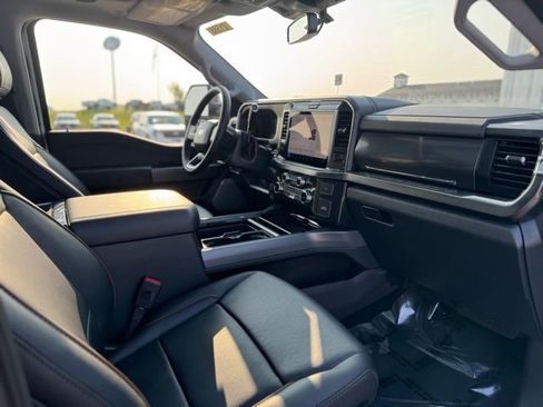 Used 2026 Ford F350 Lariat w/ Lariat Ultimate Package image 13