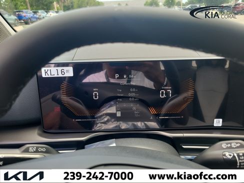 New 2026 Kia Sportage EX FWD image 27