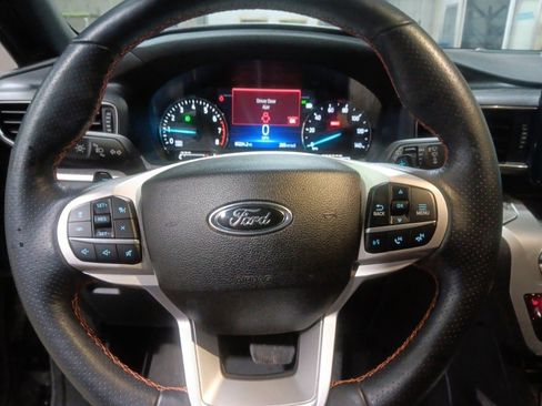 Used 2022 Ford Explorer Timberline image 33