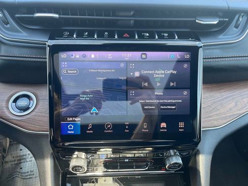 Used 2021 Jeep Grand Cherokee L Summit w/ Luxury Tech Group V AWD/4WD image 15