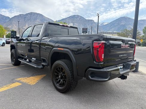 Used 2020 GMC Sierra 2500 Denali w/ Denali Ultimate Package AWD/4WD image 9