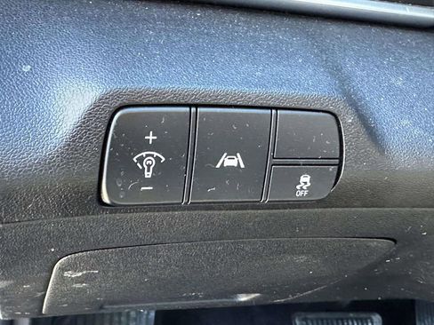 Certified 2023 Hyundai Elantra SEL image 18