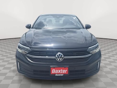Used 2023 Volkswagen Jetta Sport FWD image 2