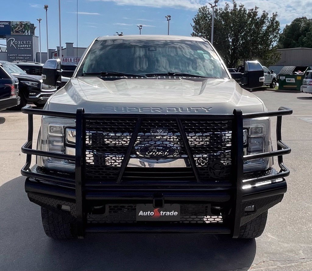 Used 2018 Ford F350 King Ranch w/ King Ranch Ultimate Package AWD/4WD image 2