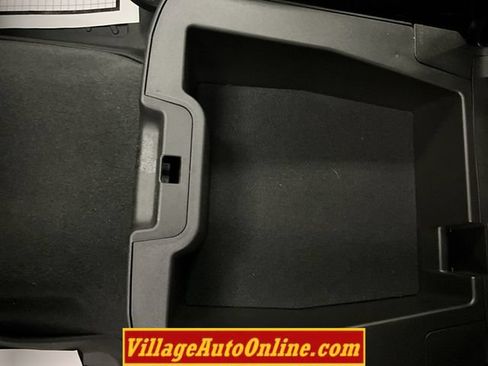 Used 2021 Chevrolet Silverado 1500 LT w/ Safety Package II AWD/4WD image 17