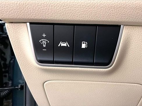 Used 2023 Kia Stinger GT-Line w/ Sun & Sound Package image 33