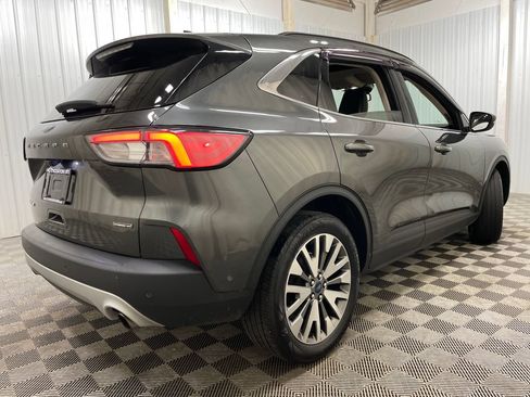 Used 2020 Ford Escape Titanium w/ Titanium Premium Package 2.0 AWD/4WD image 47