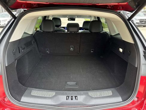 Used 2024 Lincoln Nautilus Premier w/ Equipment Group 102A AWD/4WD image 10