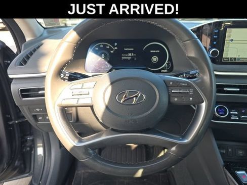 Certified 2023 Hyundai Sonata SEL w/ Convenience Package FWD image 11