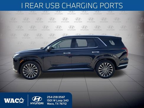 Used 2023 Hyundai Palisade Calligraphy image 10