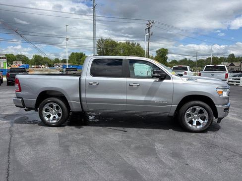 Used 2022 RAM 1500 Big Horn AWD/4WD image 2