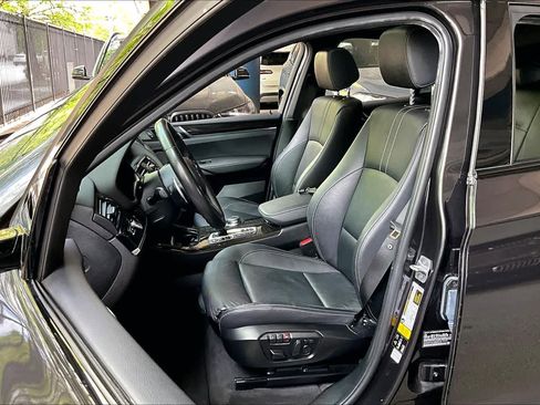 Used 2018 BMW X4 M40i image 7