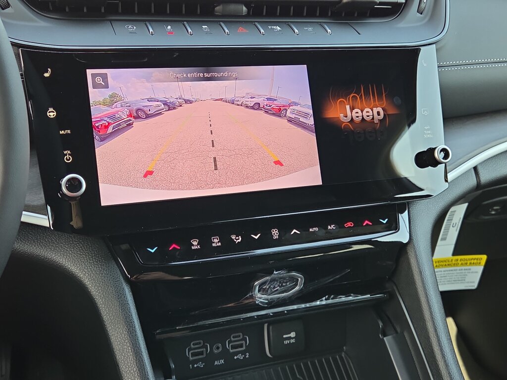 New 2026 Jeep Grand Cherokee Altitude RWD image 12