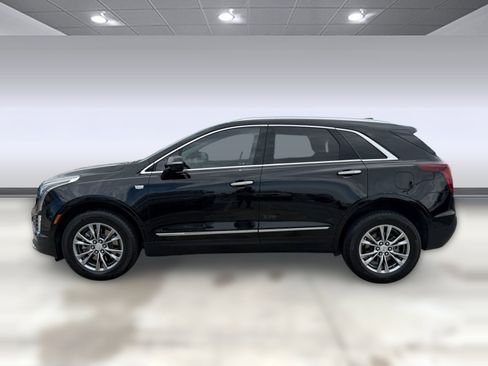 Used 2022 Cadillac XT5 Premium Luxury FWD image 2
