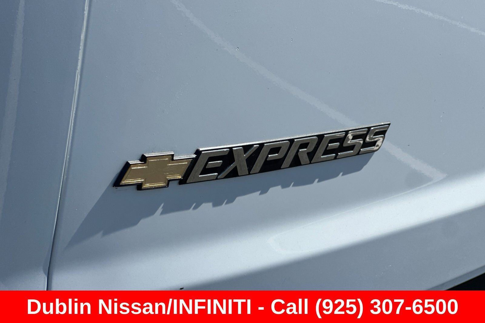 Used 2025 Chevrolet Express 2500 w/ Driver Convenience Package RWD image 44